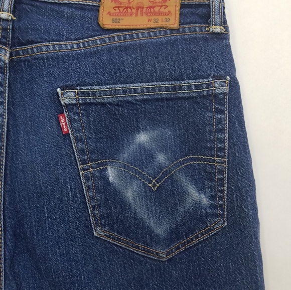 Levi's 502 Raw Hem (No From Manufacturer) Distressed  Regular Taper Jeans - Picture 14 of 15